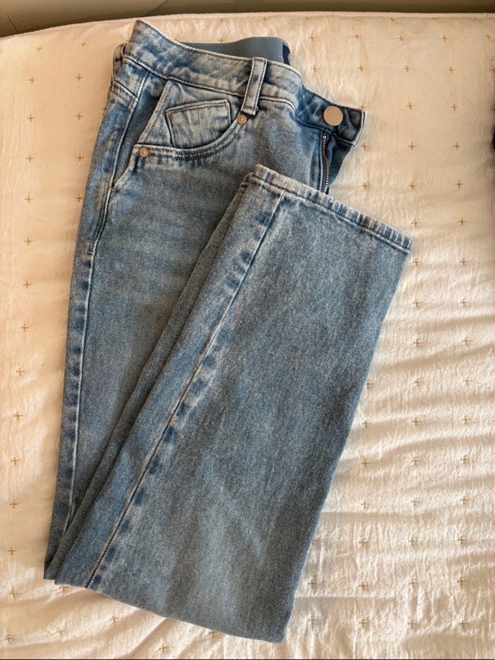 Democracy Straight Leg Jeans in Light Blue Wash